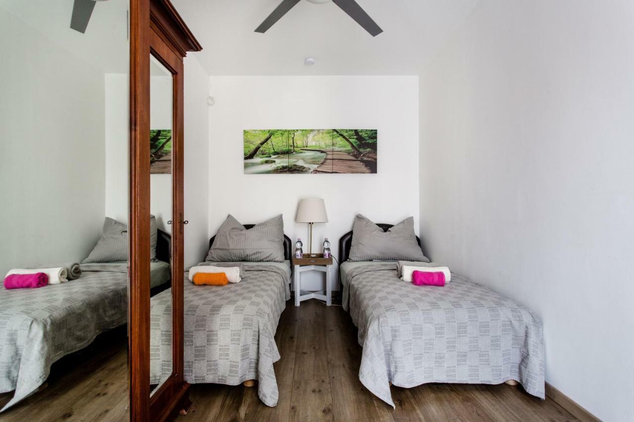 Terrace Apartment Sky Lounge Будапеща Екстериор снимка
